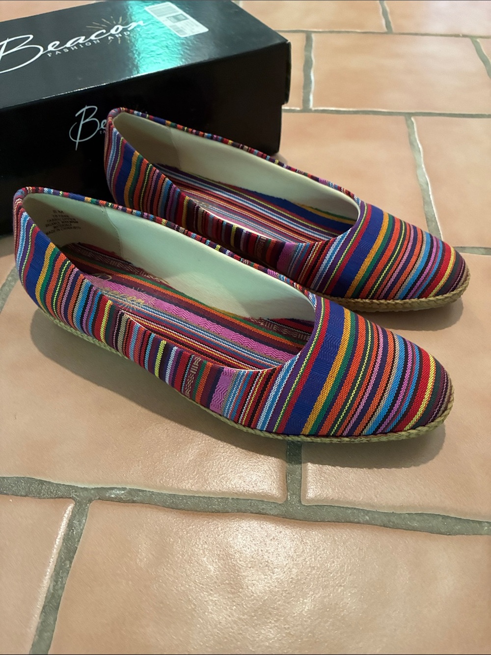 Vintage Beacon Striped Multi-Color Women’s Slip-On Espadrille Size 8